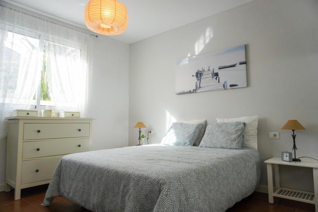 바하마르 Modern House In Bajamar 아파트 외부 사진