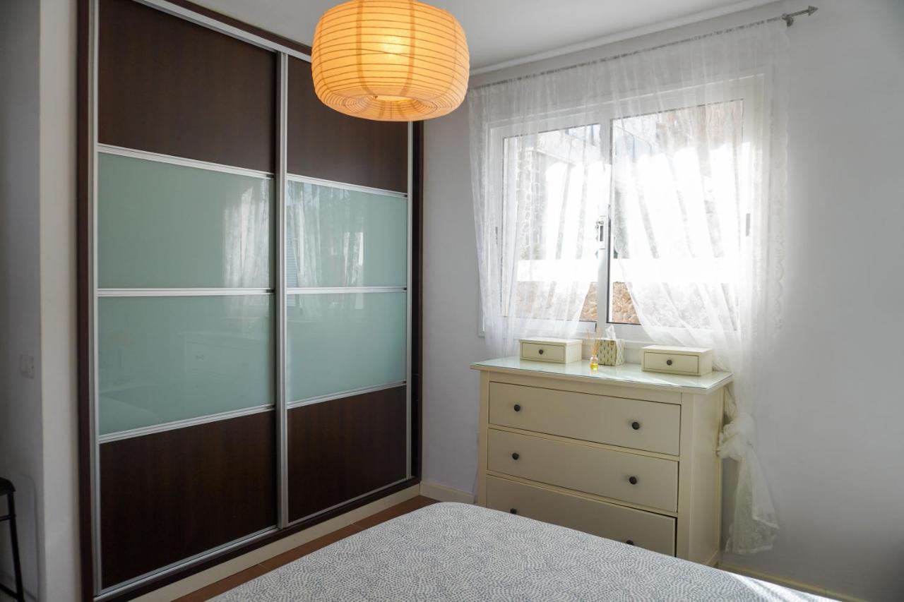 바하마르 Modern House In Bajamar 아파트 외부 사진